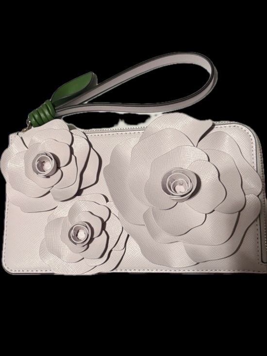 kate spade Handbags - Kate Spade Flora Flower Pale Amethyst 3D Floral L Zip Med Wristlet Lilac - NWOT